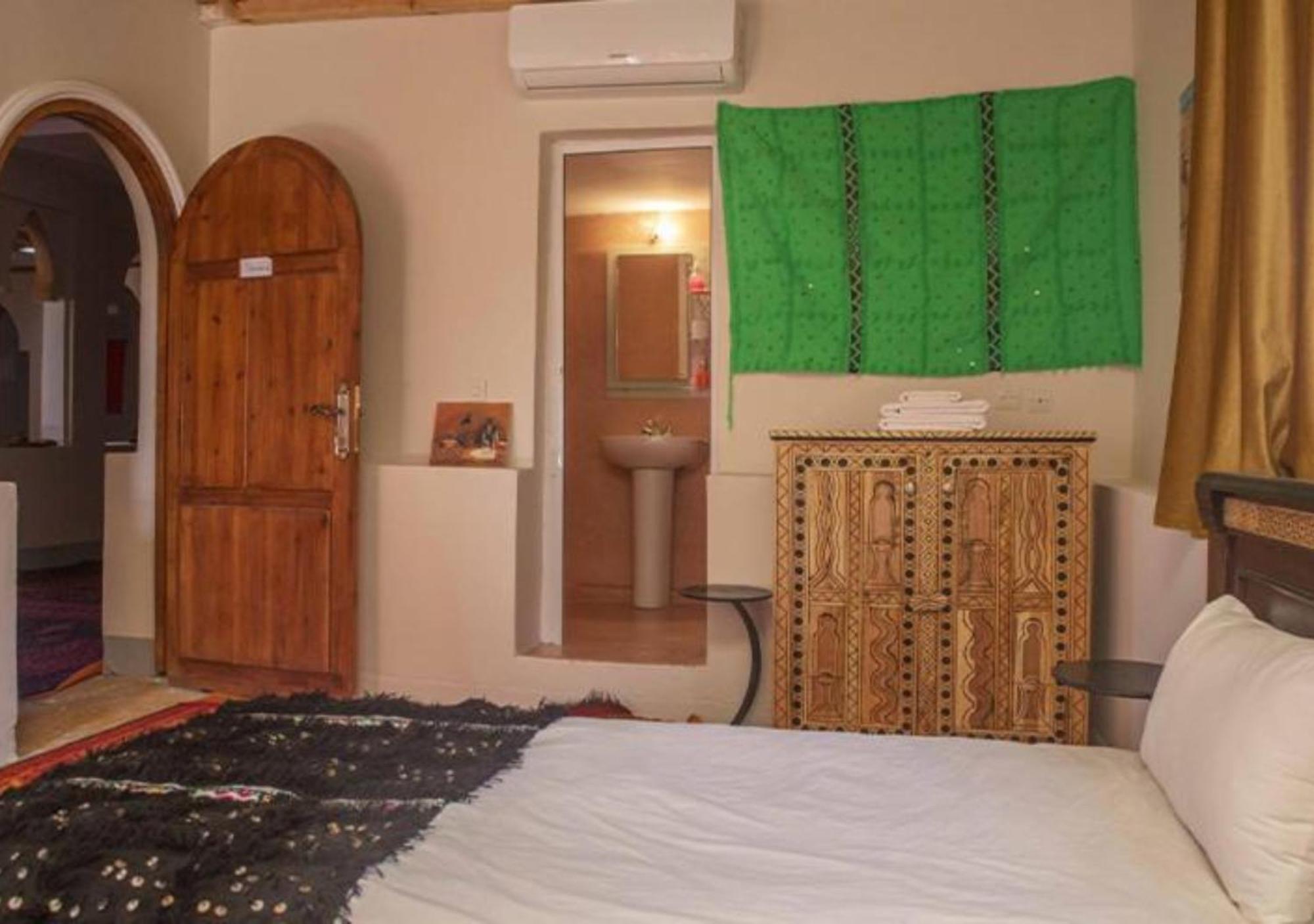 Bassatine Skoura Bed & Breakfast Exterior photo